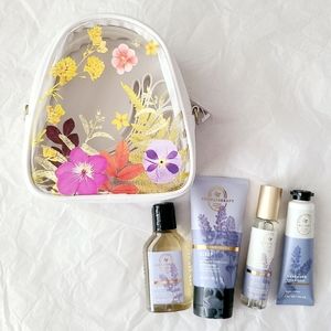 💜🧴🛁NWT‼️BBW Floral Crossbody Bag 4-pc "Lavender+Vanilla" Ultimate Travel Set